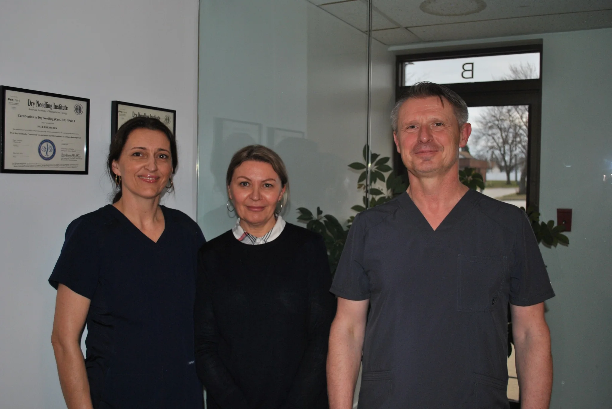 The SpineArc care team at the Glendale Heights office